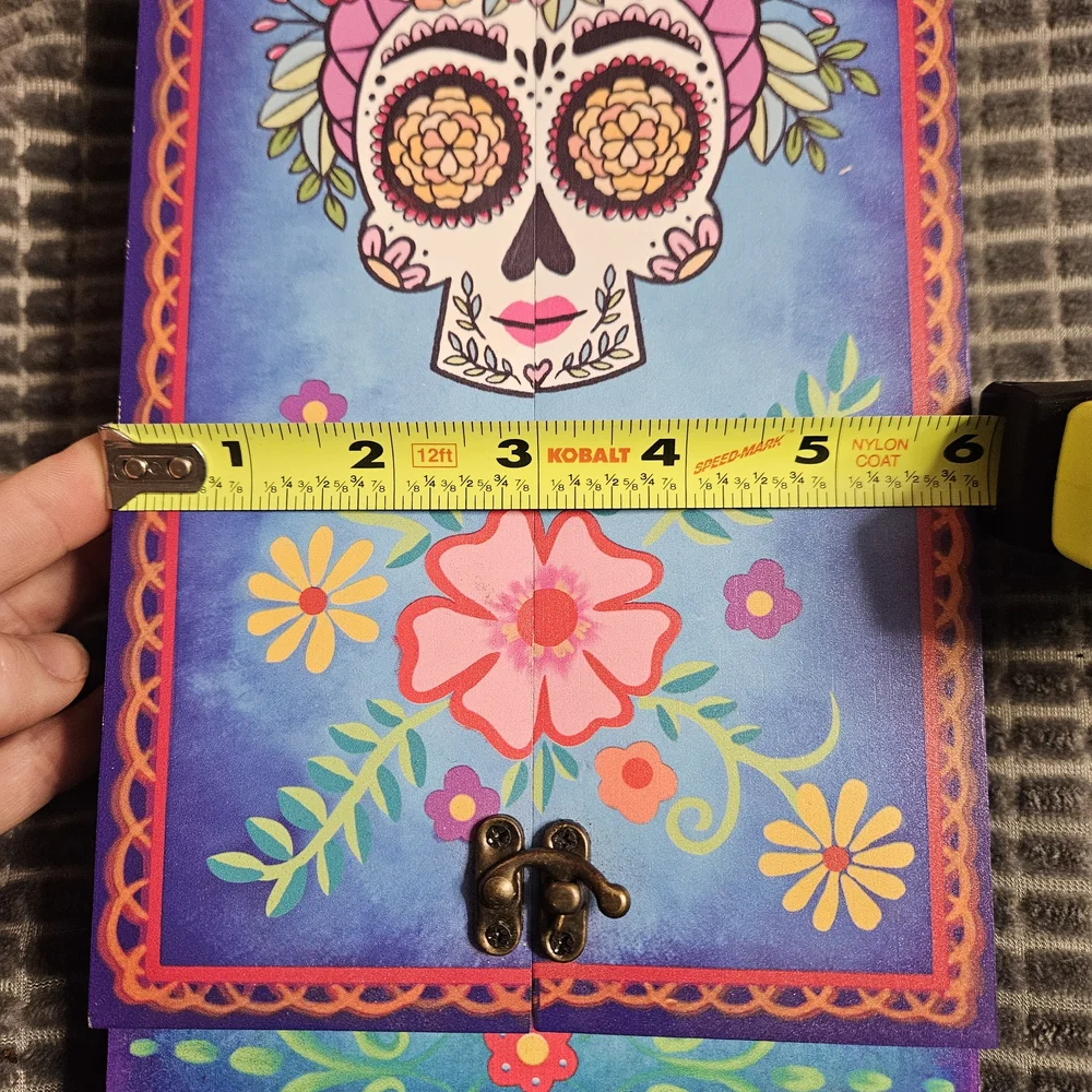 Colorful Skull Design Wall Shelf